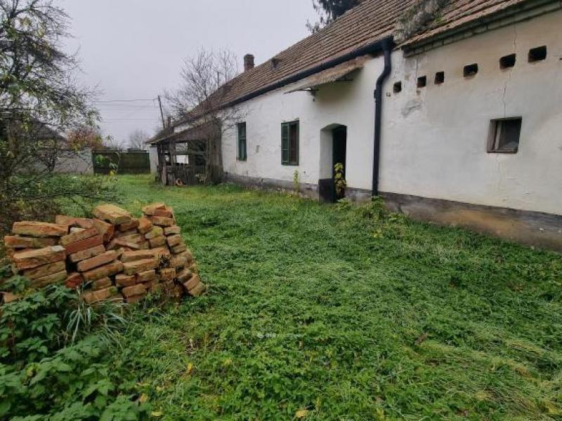 Eladó családi ház Szergény