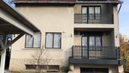 Eladó családi ház Budapest