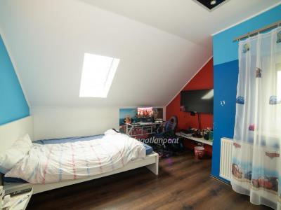 Eladó családi ház Cegléd