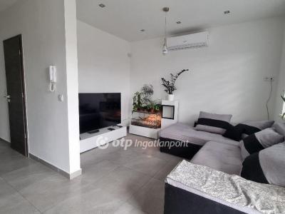 Eladó családi ház Táborfalva