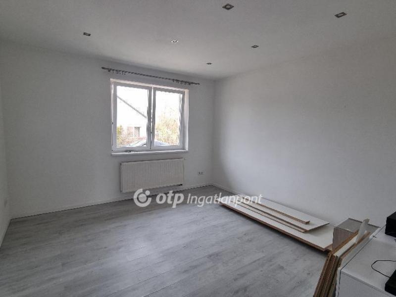 Eladó családi ház Táborfalva