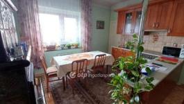 Eladó családi ház Baja