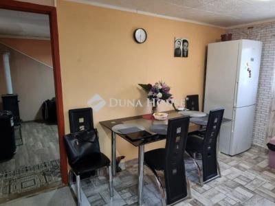 Eladó családi ház Budapest