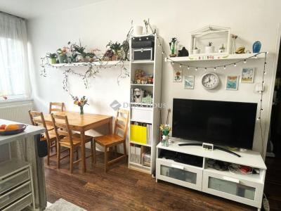 Eladó lakás Szentendre