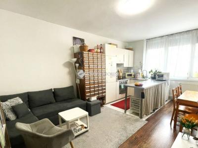 Eladó lakás Szentendre