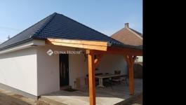 Eladó családi ház Maglód