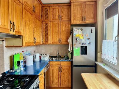 Eladó lakás Székesfehérvár