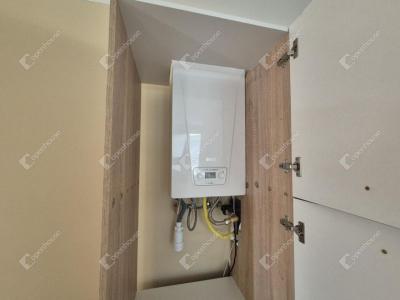 Eladó családi ház Monor