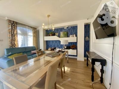 Eladó utcai bejáratú üzlethelység Kecskemét