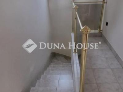 Eladó családi ház Mogyoród