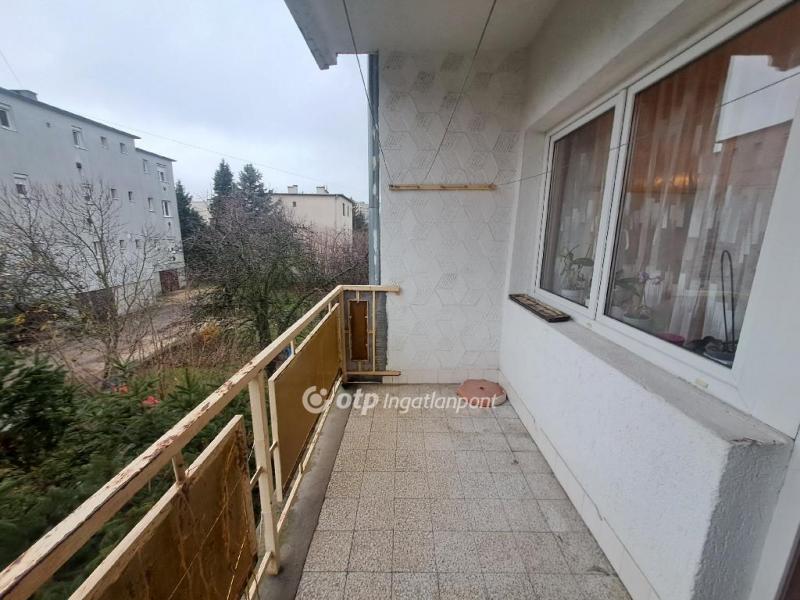 Eladó lakás Veszprém