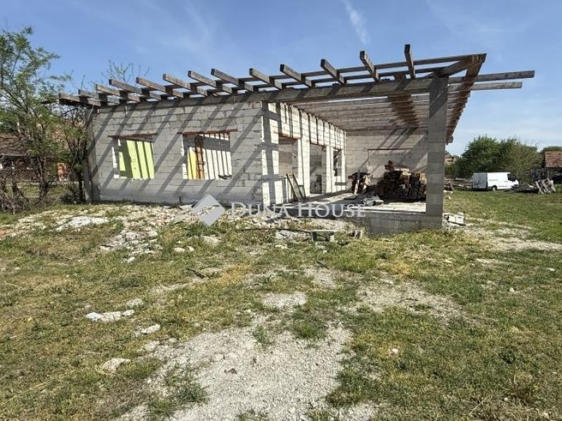 Eladó családi ház Pilis