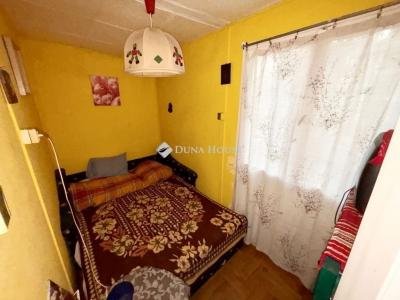 Eladó nyaraló Erdőkertes