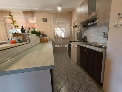 Eladó családi ház Veresegyház