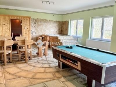 Eladó családi ház Csomád