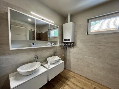 Eladó családi ház Fót