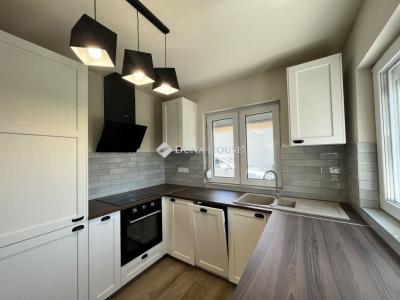 Eladó családi ház Fót