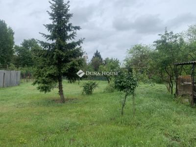 Eladó családi ház Erdőkertes