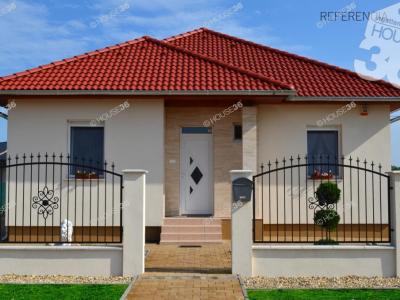 Eladó családi ház Ballószög