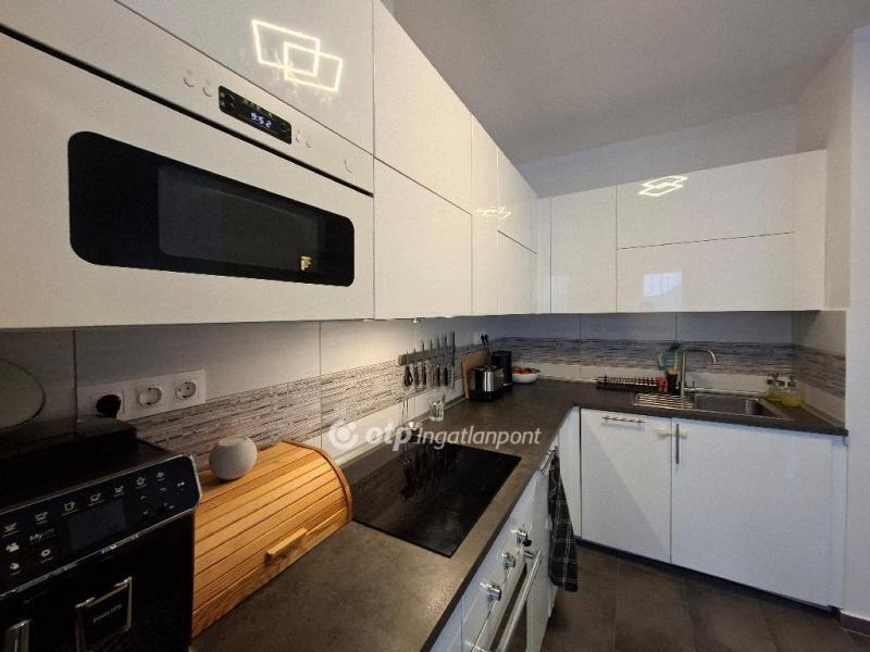 Eladó lakás Gyömrő