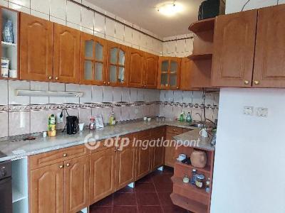 Eladó lakás Szeged