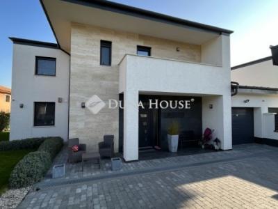 Eladó ikerház Törökbálint