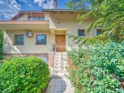 Eladó családi ház Törökbálint