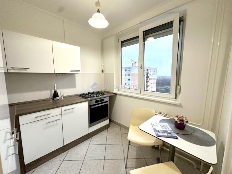 Eladó lakás Kecskemét