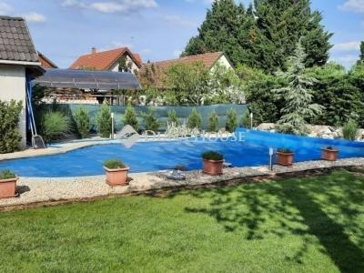 Eladó családi ház Vecsés