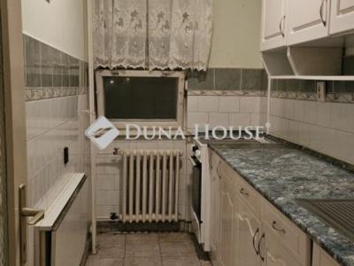 Eladó lakás Hajmáskér