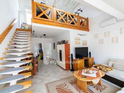 Eladó lakás Kecskemét