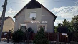 Eladó családi ház Maglód