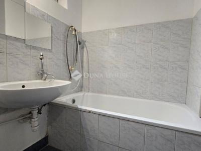 Eladó lakás Pilisjászfalu