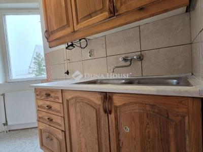Eladó lakás Pilisjászfalu