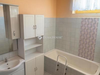 Eladó családi ház Hatvan