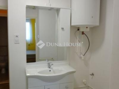 Eladó lakás Rétság