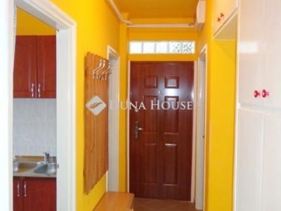 Eladó lakás Rétság