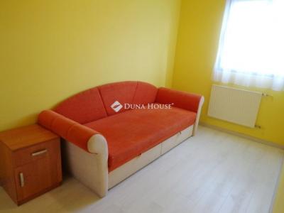 Eladó lakás Rétság