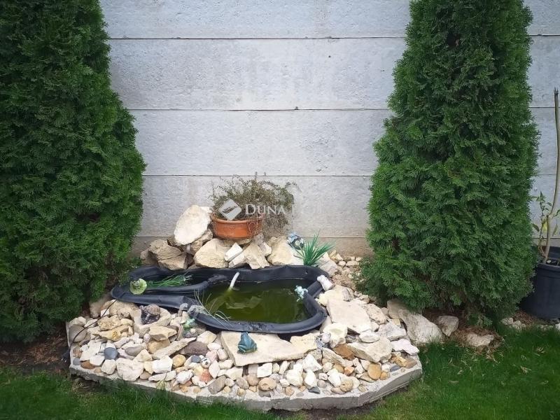 Eladó lakás Üllő