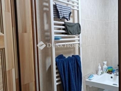 Eladó lakás Százhalombatta