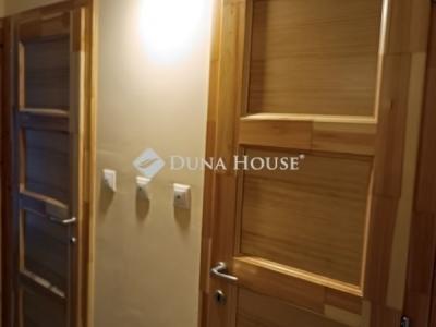 Eladó lakás Százhalombatta
