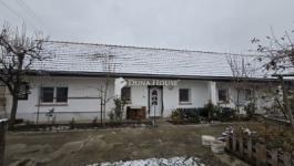 Eladó családi ház Székesfehérvár