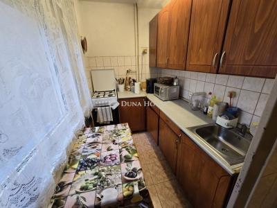 Eladó lakás Székesfehérvár