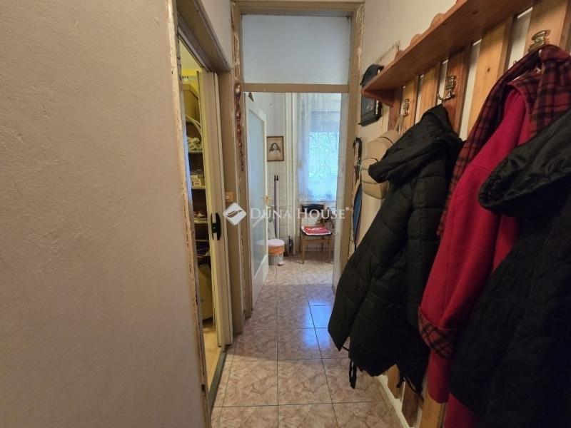 Eladó lakás Székesfehérvár