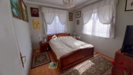 Eladó családi ház Veresegyház