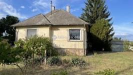 Eladó családi ház Őrbottyán