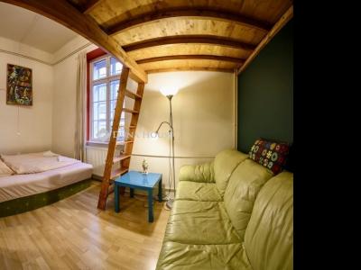 Eladó családi ház Budapest