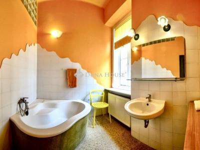 Eladó családi ház Budapest