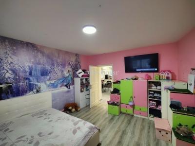 Eladó családi ház Budapest