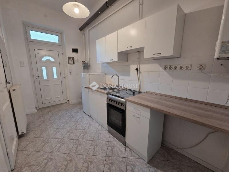 Eladó lakás Budapest